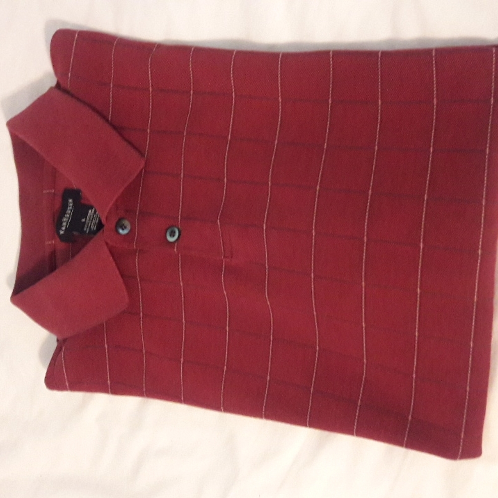 VanHeusen polo like new Large